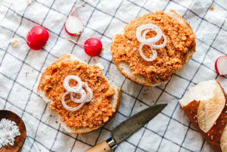 Eat this! Veganes Mett aus Reiswaffeln