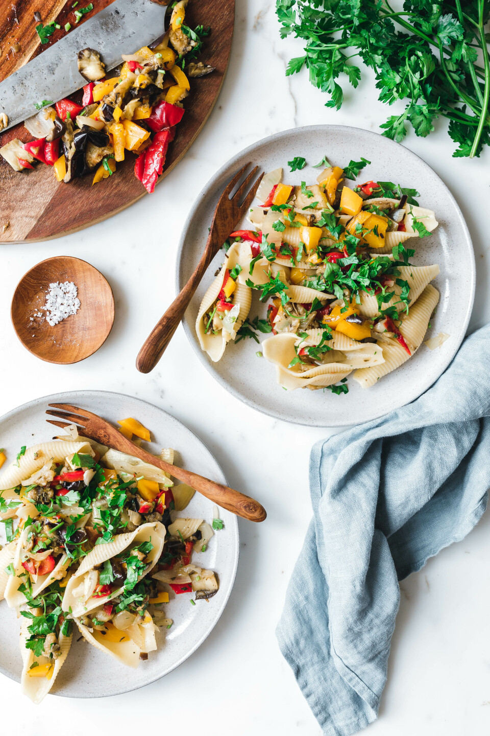 Conchiglie mit geröstetem Gemüse