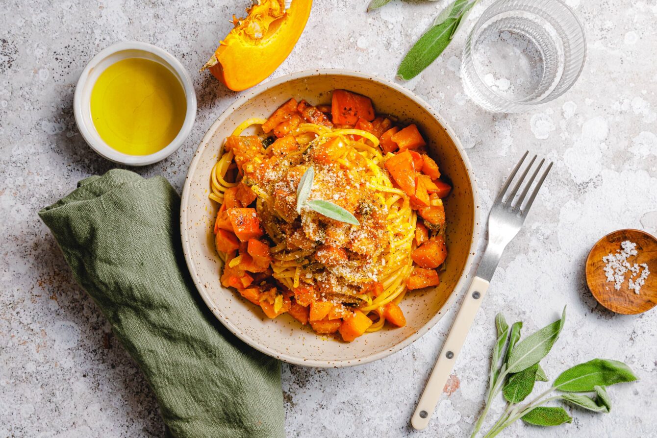 Linguine mit geröstetem Kürbis & Salbei