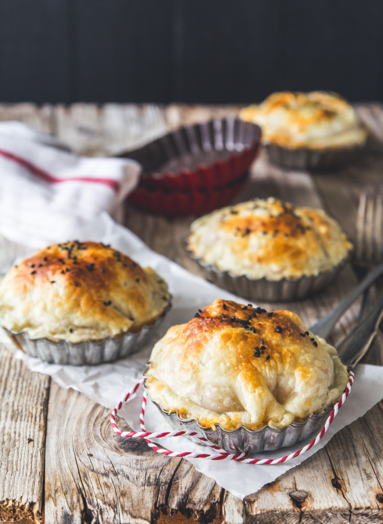 Französische Mini-Pies mit Ratatouille-Gemüse