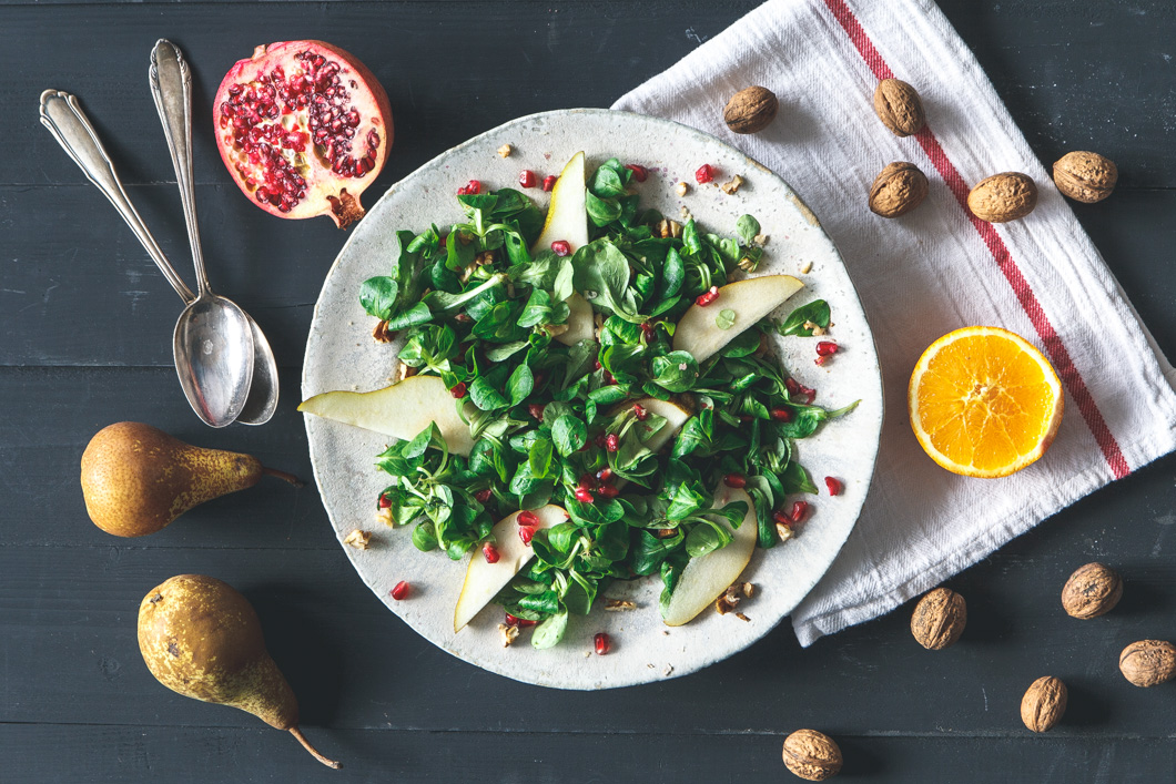 Feldsalat mit Birne, Walnuss & Orangen-Vinaigrette • Weihnachtsmenü 2014