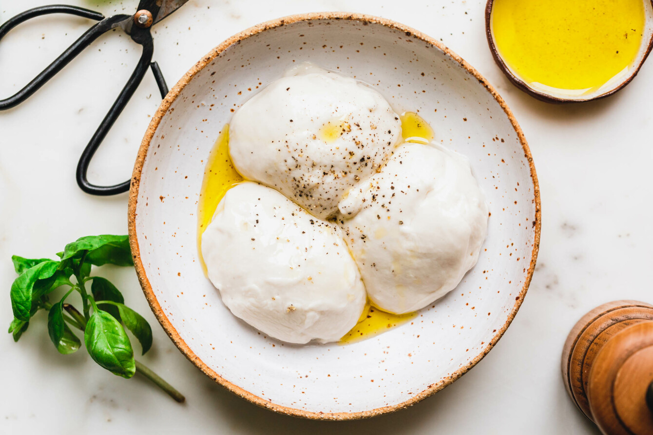 Veganer Mozzarella aus Cashewkernen