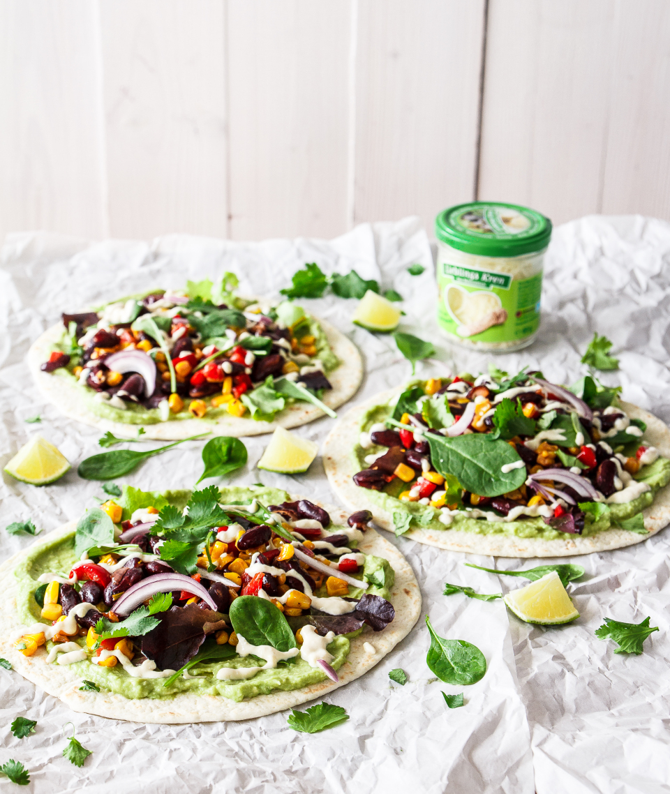 Tacos mit frischem Gemüse und Meerrettich-Sour-Cream