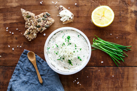 Veganer Cashew-Frischkäse mit Meerrettich