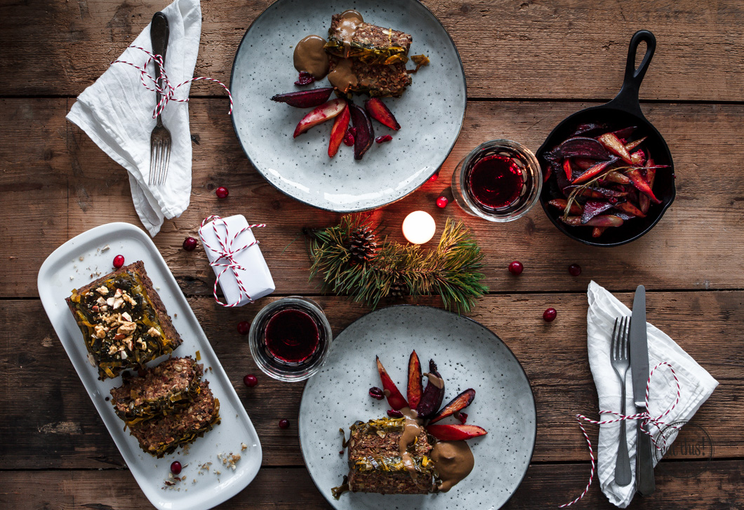 Veganer Nussbraten mit Lauch und Pilzen
