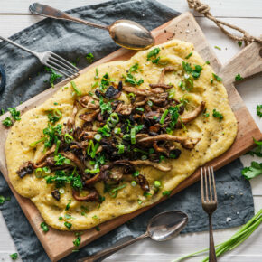 Cremige Polenta mit Austernpilzen