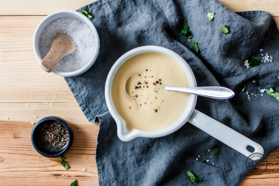 Spaghetti Alfredo mit cremiger Blumenkohl-Sauce