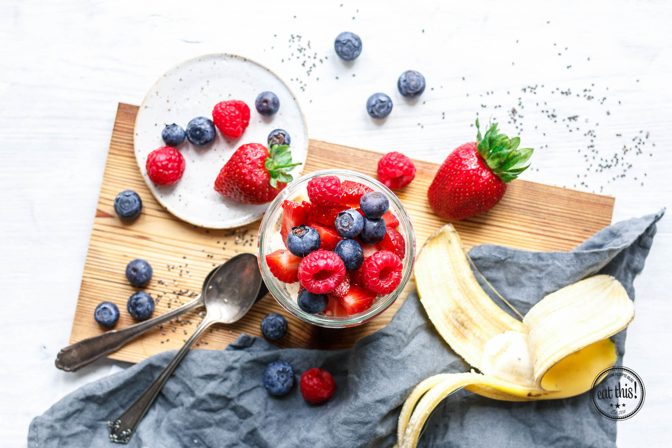 Overnight Oats mit frischen Beeren