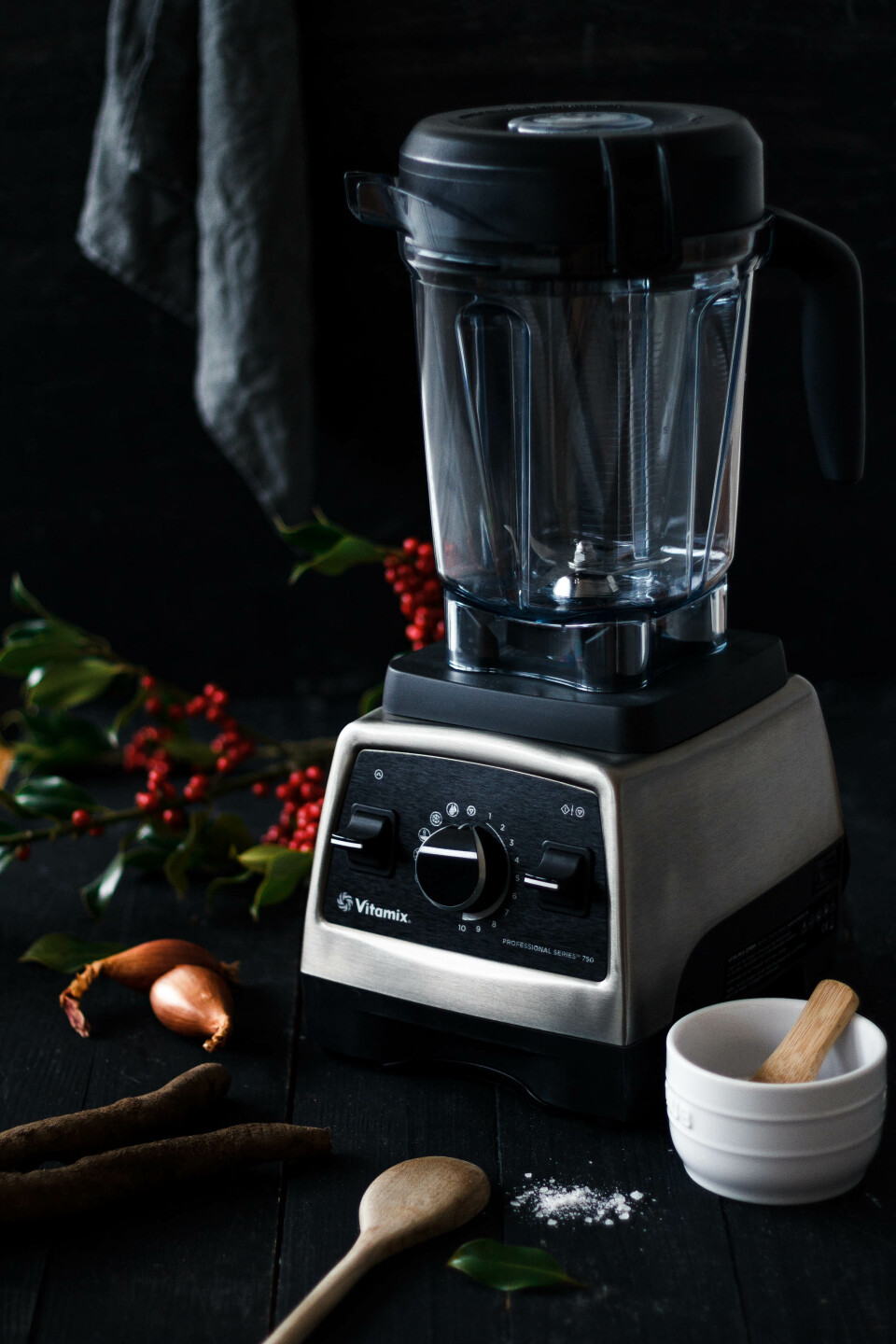 Schwarzwurzelsuppe mit gerösteten Austernpilzen & Kresse • Weihnachtsmenü 2016