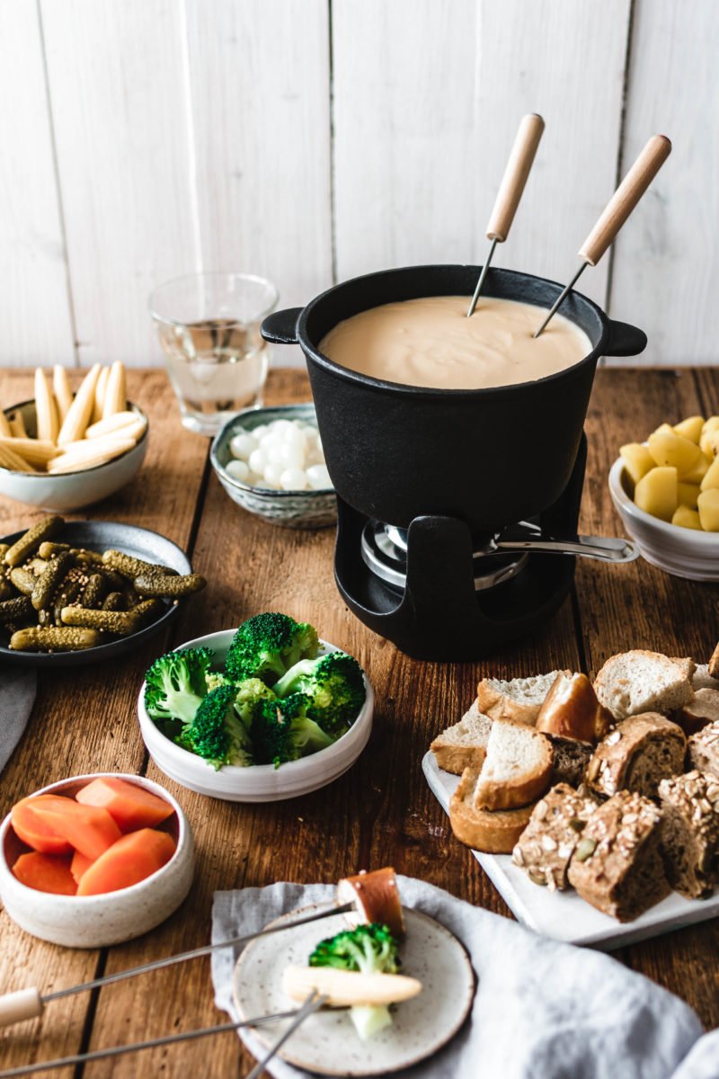 Veganes Käsefondue von Eat this