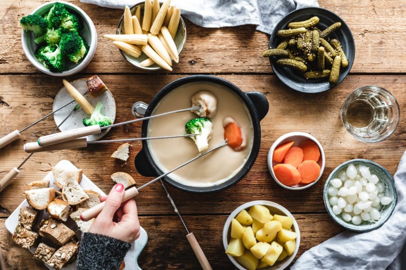 Veganes Käsefondue von Eat this