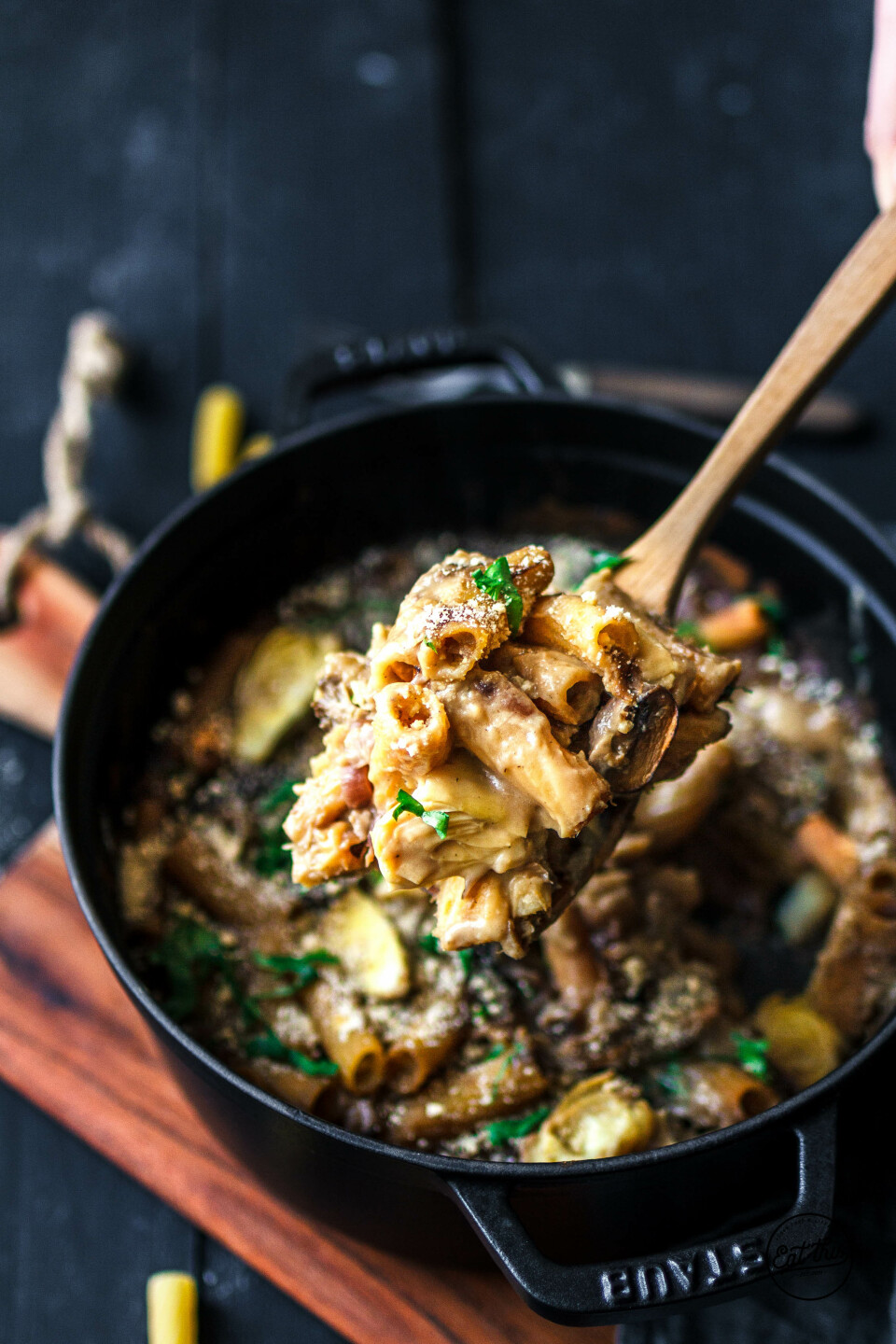 Pastaauflauf mit Pilzen & Artischocken