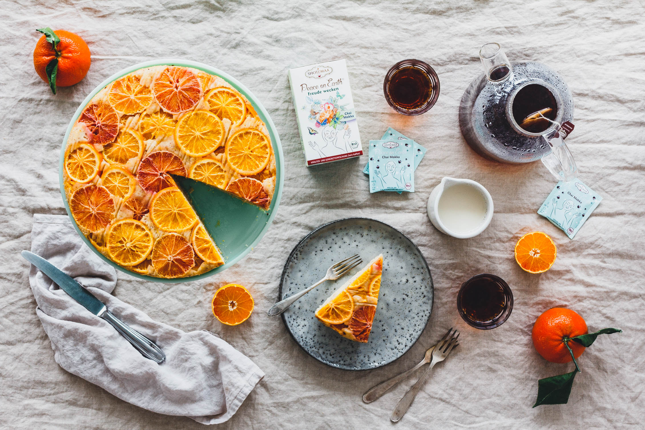Polentakuchen mit Blutorangen & Chai Mokka von Hari Tea