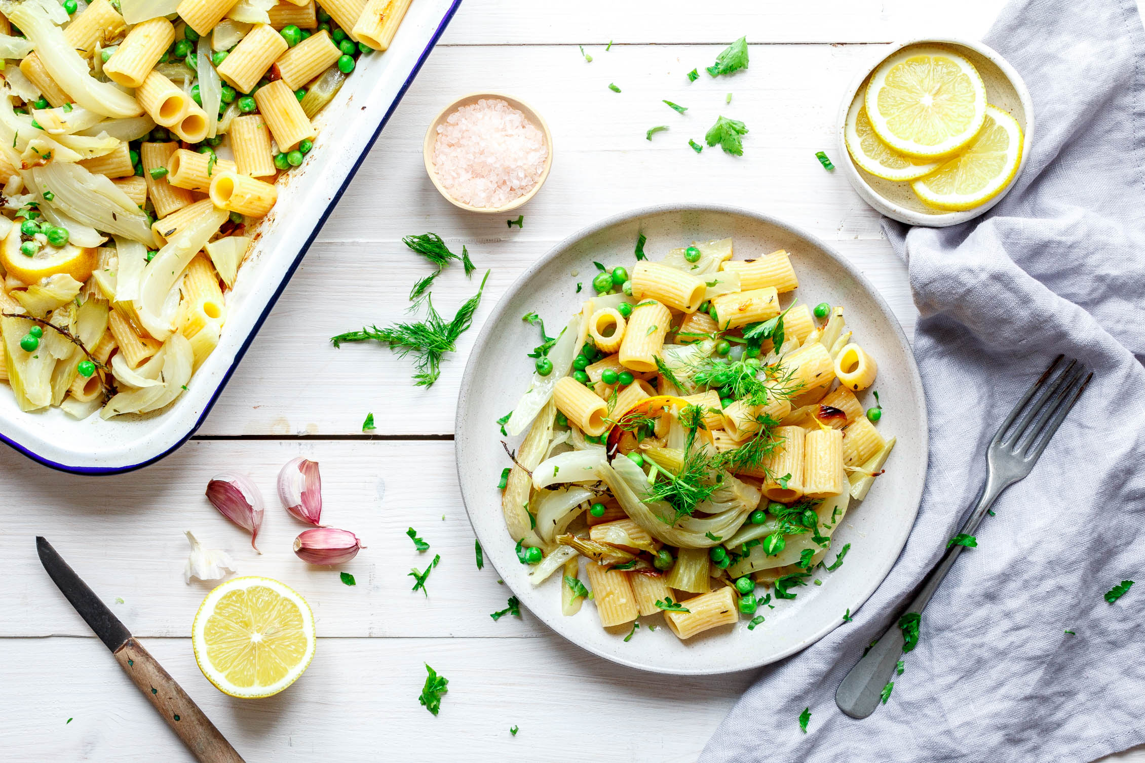 Rigatoni mit geröstetem Zitronenfenchel