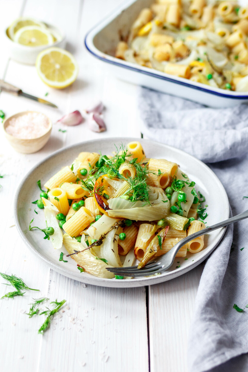 Rigatoni mit geröstetem Zitronenfenchel