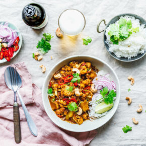 Aloo Gobi – Blumenkohl-Curry mit Kartoffeln & Kichererbsen