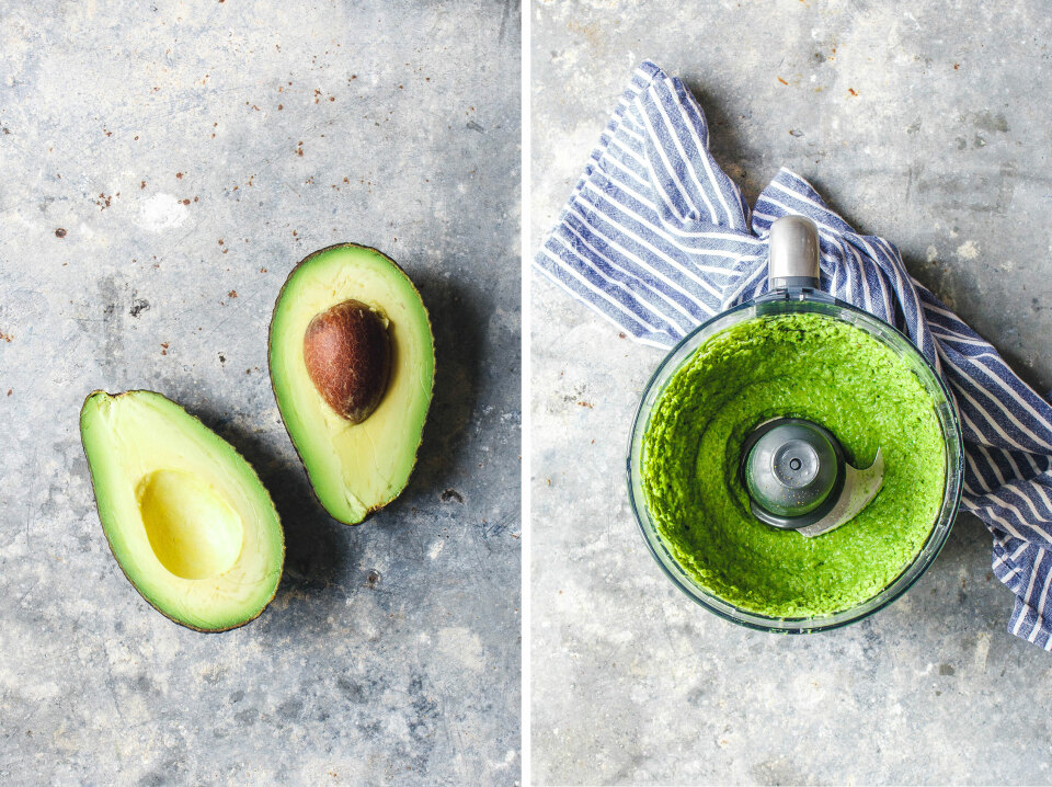 Pasta mit Avocado-Grünkohl-Pesto und getrockneten Tomaten