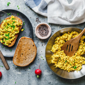 Veganes Rührei mit Tofu und Kala Namak
