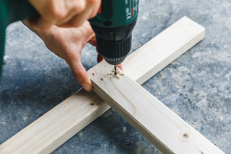 Kanthölzer vorbohren • Wie wir uns eine Pflanzleiter bauen