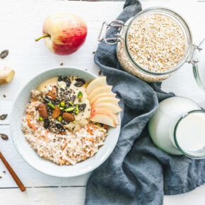 Carrot Cake Bircher Müsli