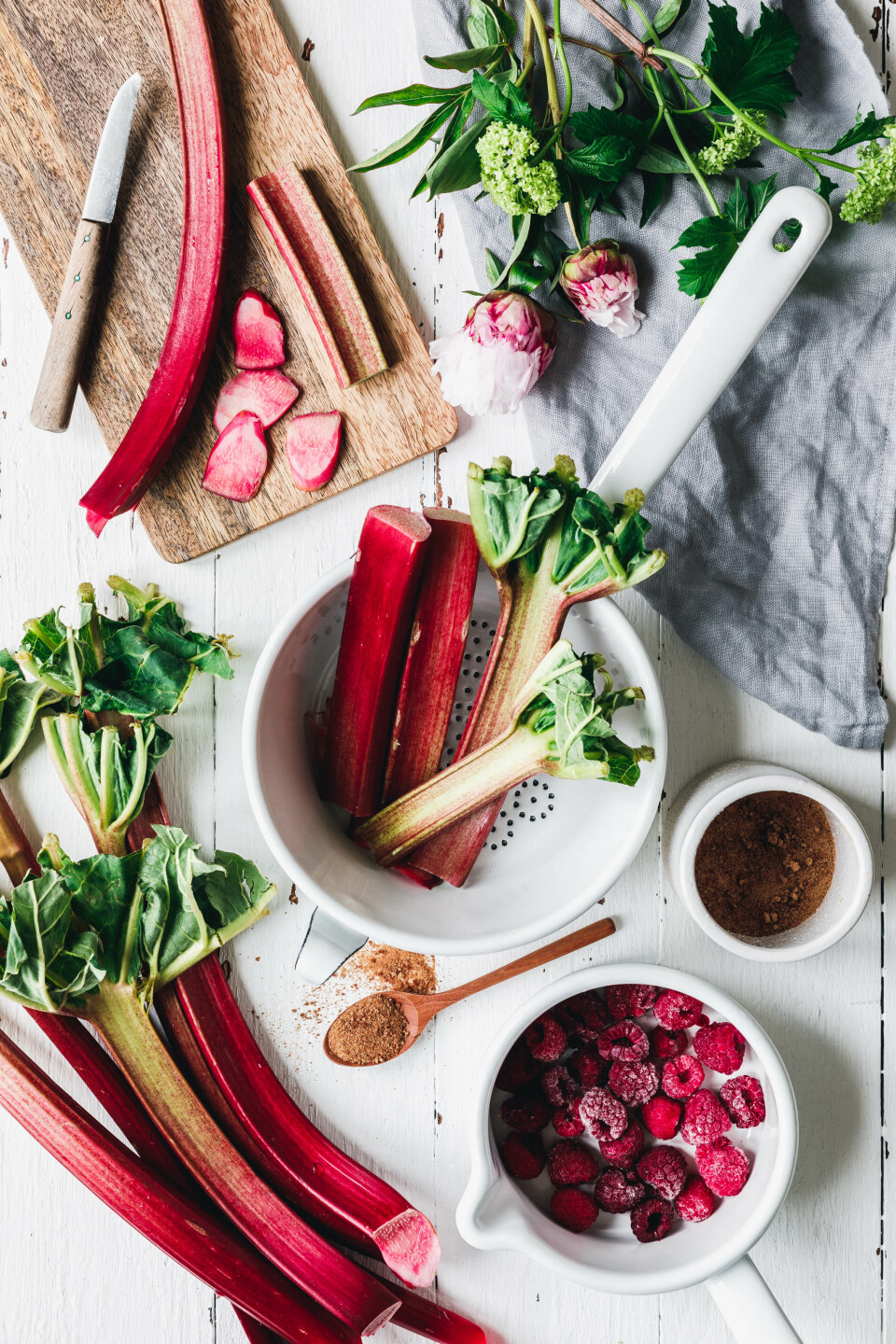 Veganer Rhabarber-Käsekuchen