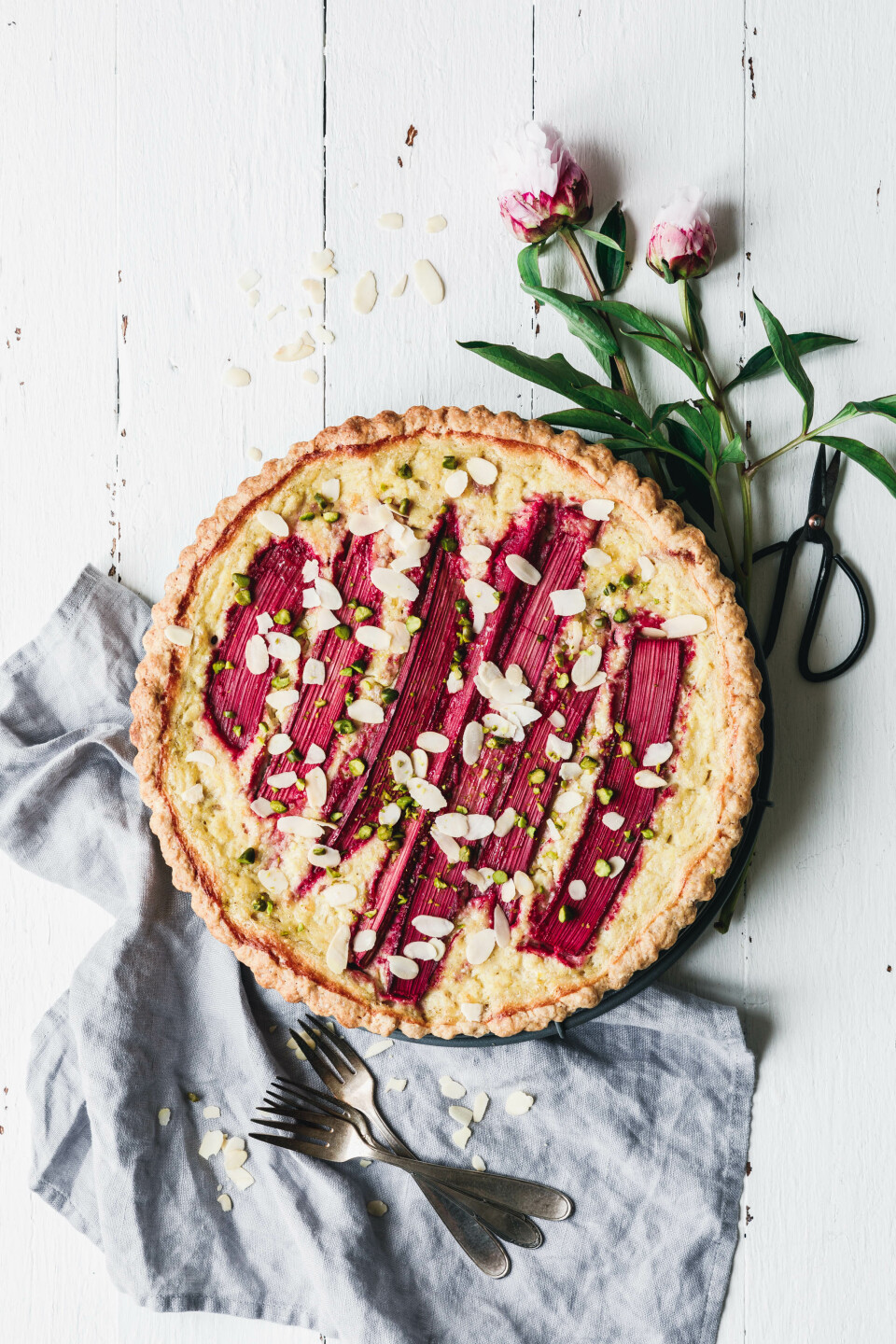 Veganer Rhabarber-Käsekuchen