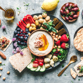 Mutabbal – orientalischer Auberginen-Dip für die Mezze-Platte