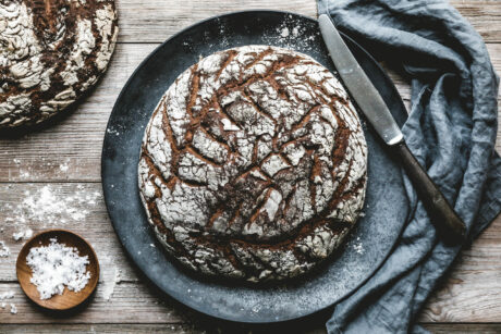 Reines Roggenbrot mit Sauerteig