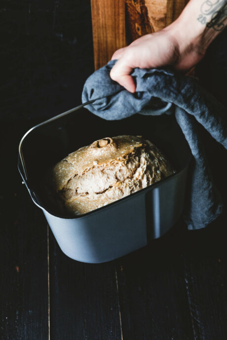 Reines Dinkel-Sauerteigbrot aus dem Panasonic SD-ZB2512