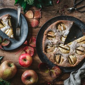 Veganer versunkener Apfelkuchen mit Baileys Almande