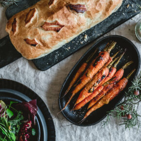 Geröstete Möhren mit Miso-Senf-Glasur