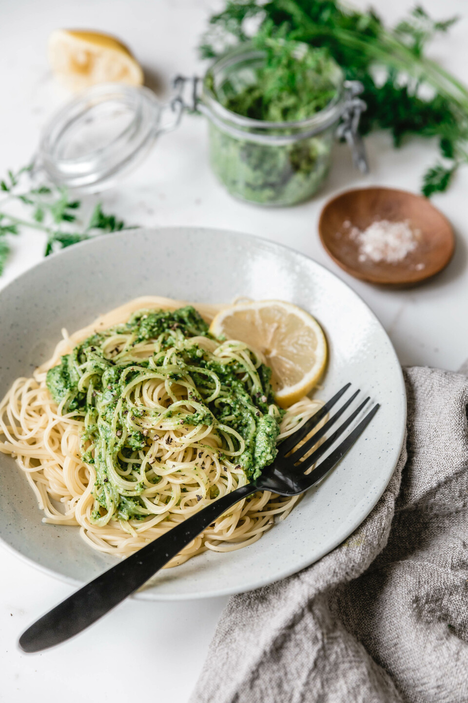 Capellini mit Karottengrün-Pesto