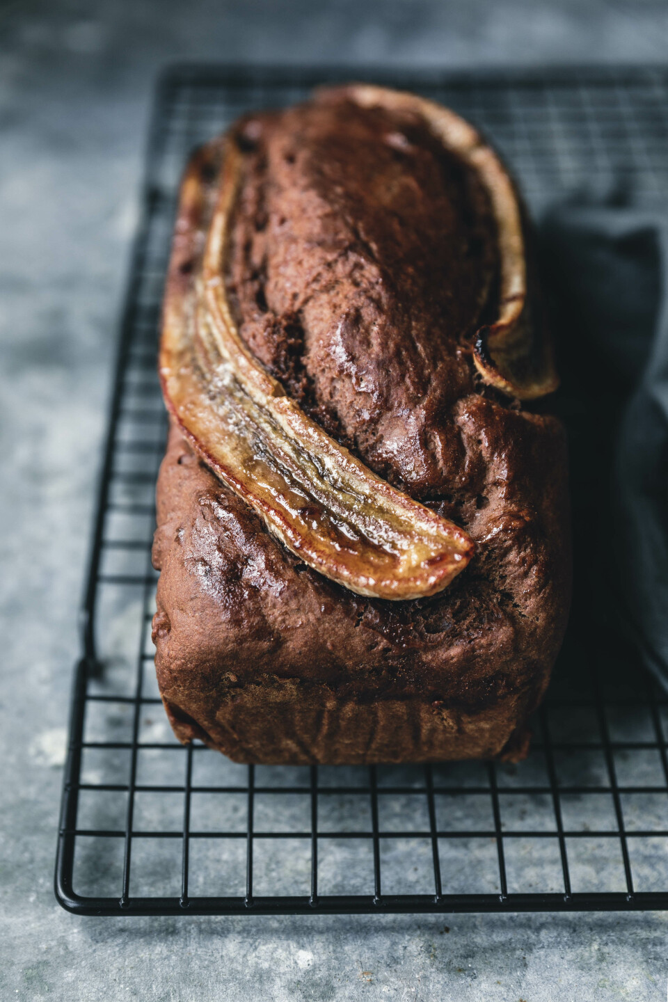 Das beste vegane Schoko-Bananenbrot mit gerösteten Walnüssen