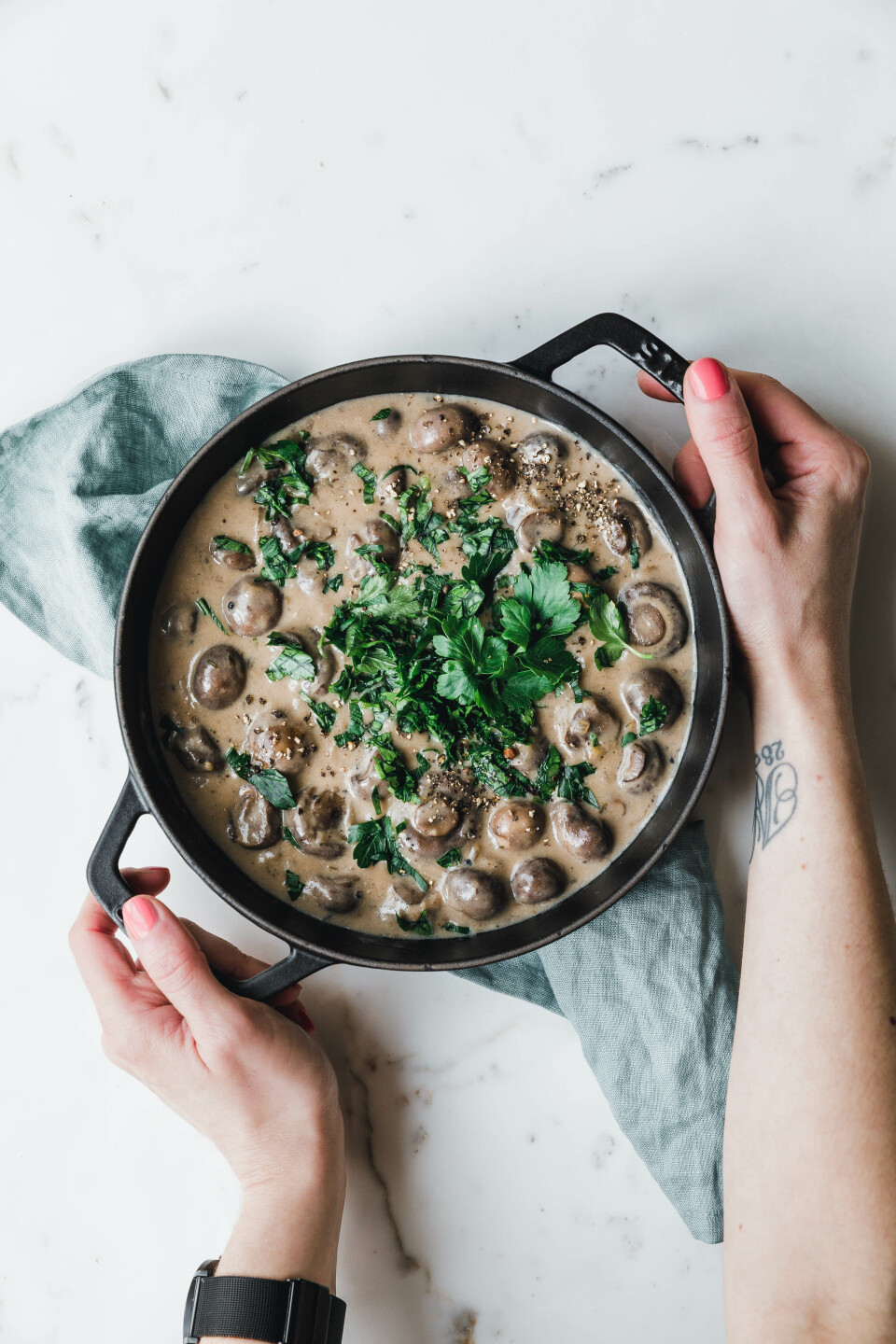 Cremige, vegane Rahmchampignons