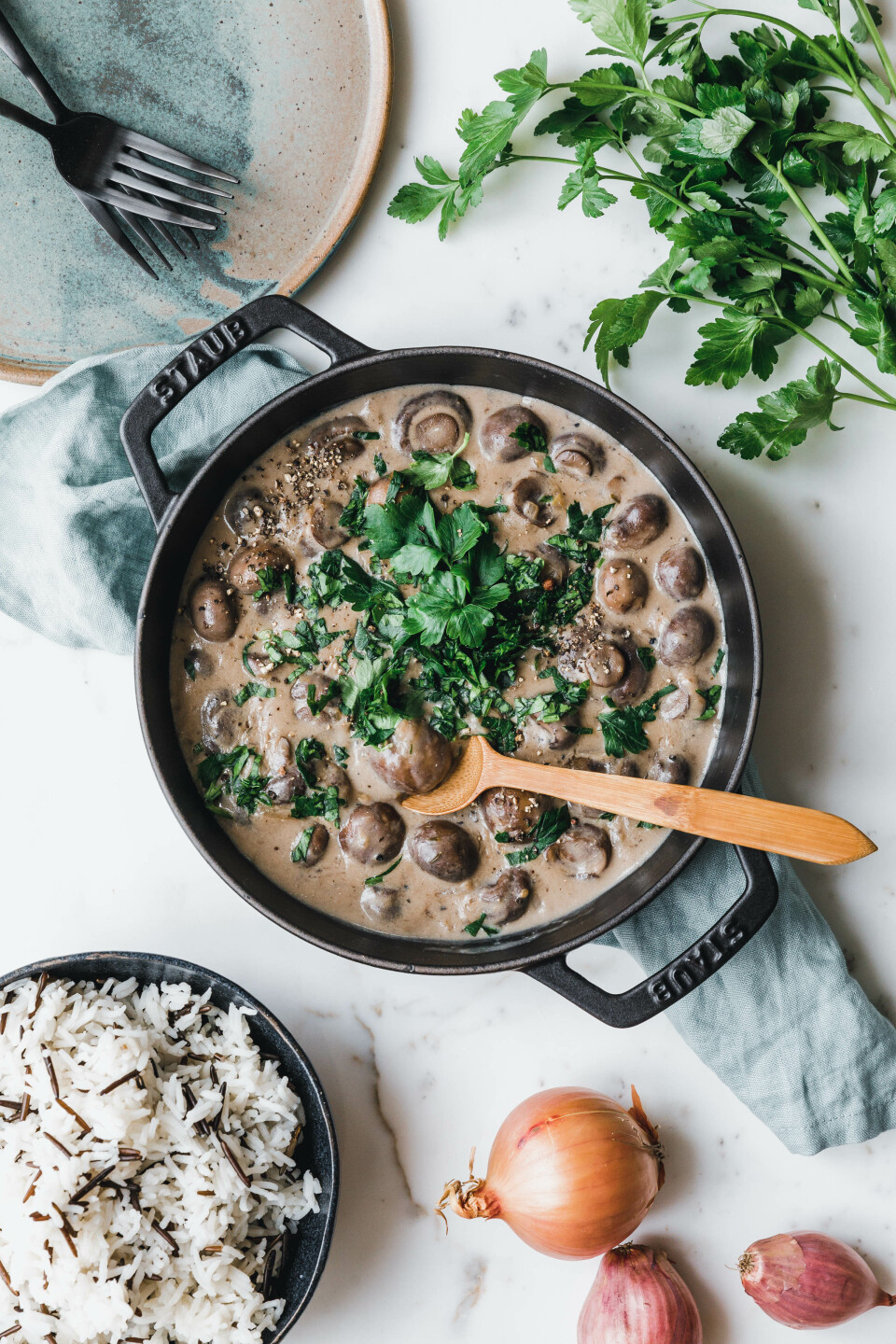 Cremige, vegane Rahmchampignons