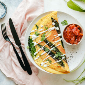 Veganes Omelette mit Kichererbsenmehl & Bärlauch