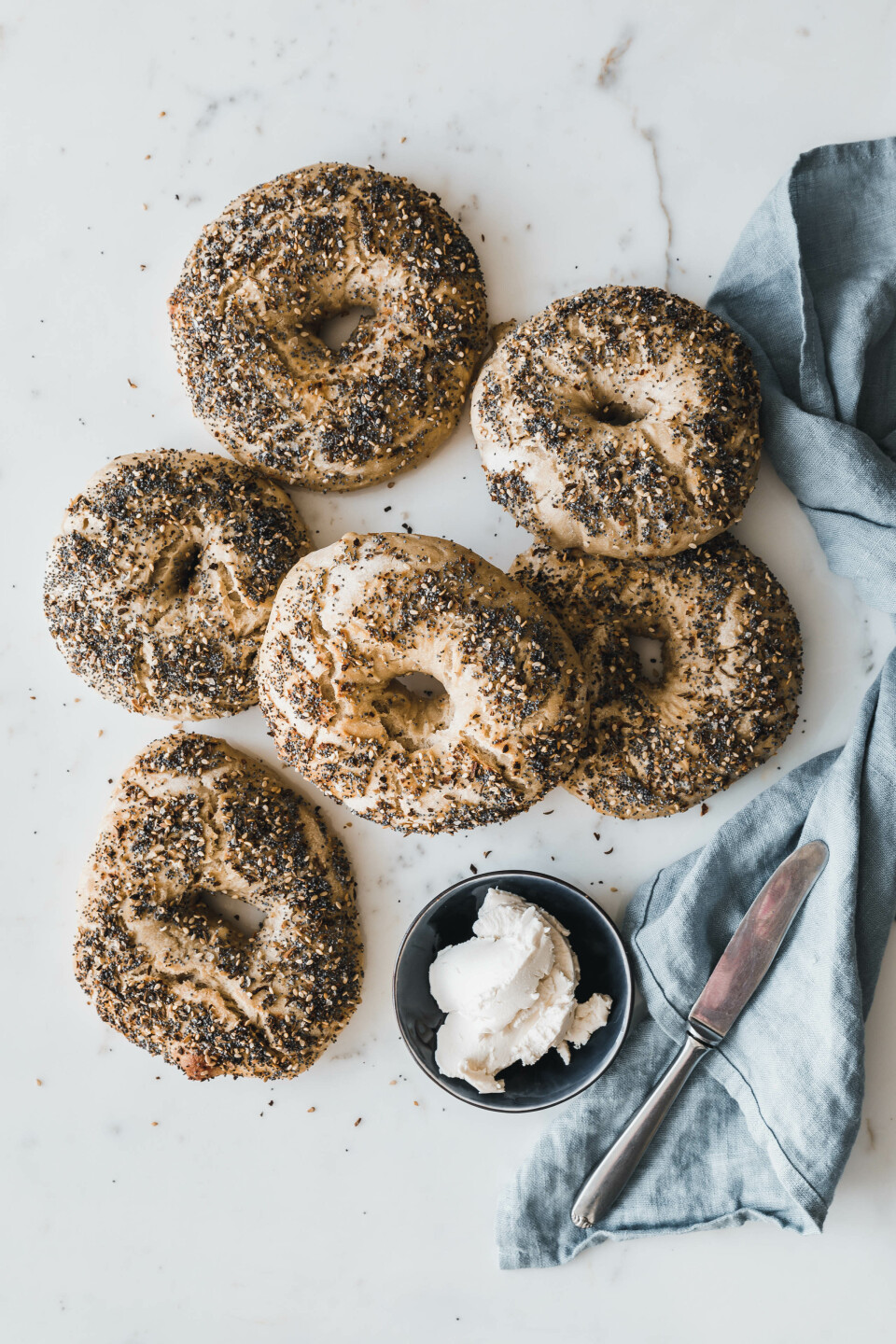 Everything Bagel mit Sauerteig