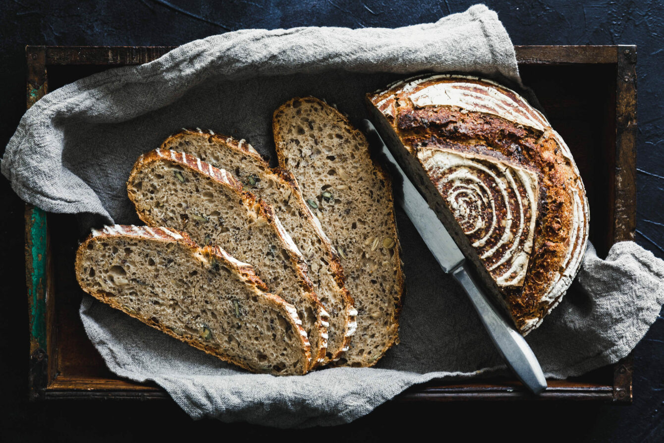 Sauerteig-Mehrkornbrot mit Dinkel & Roggen