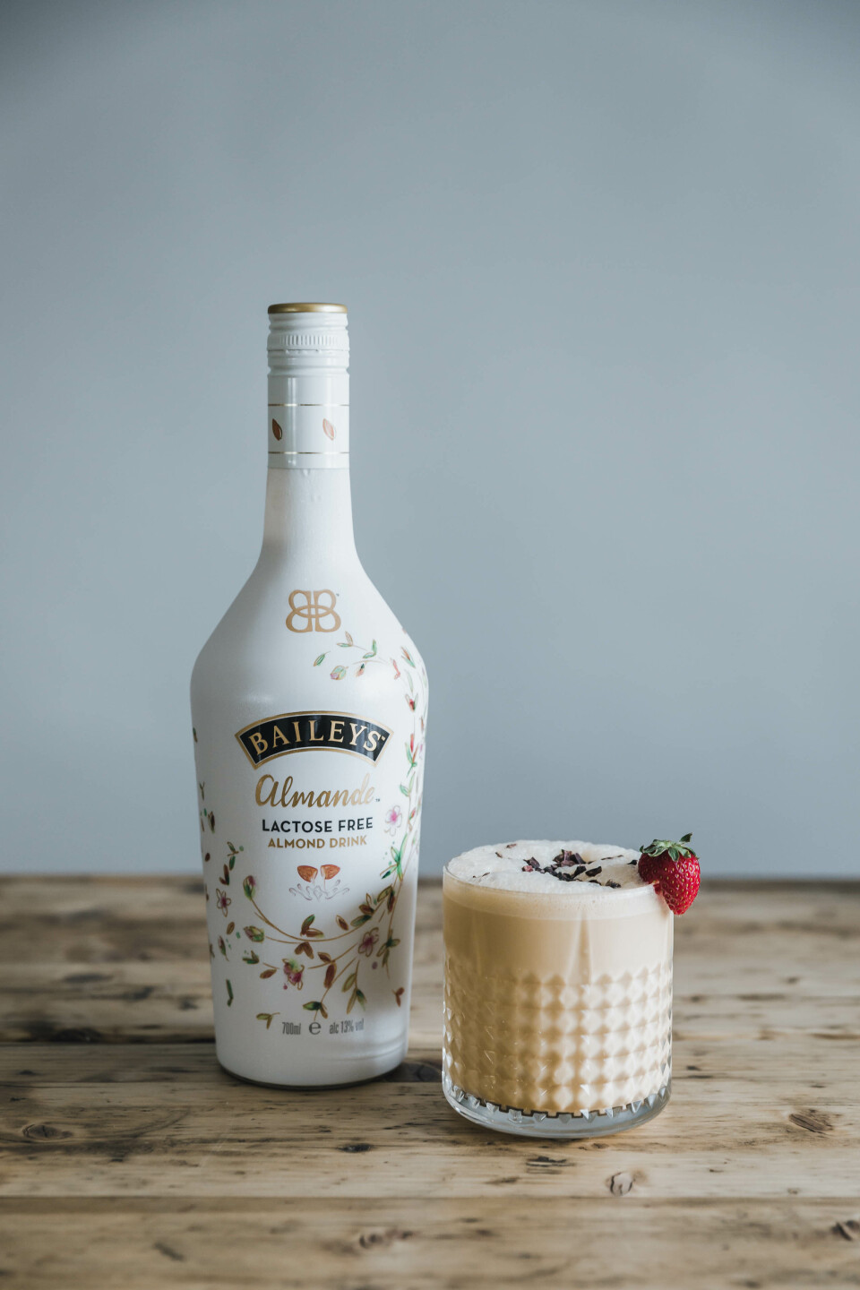 Veganer Eiskaffee mit Baileys Almande