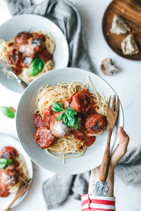 Spaghetti mit veganen Meatballs
