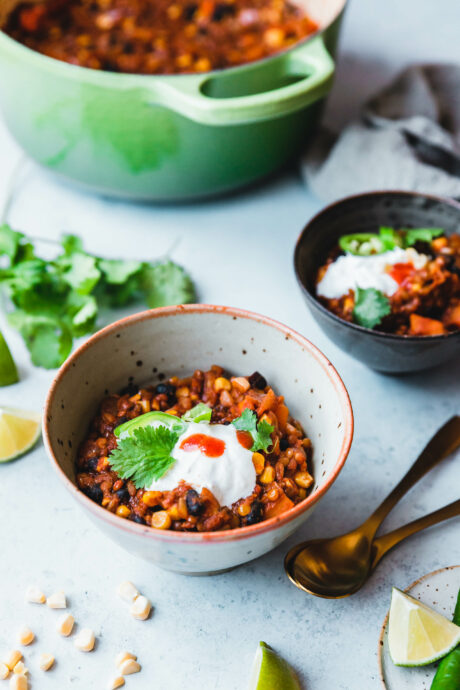 Kürbis-Chili mit braunen Linsen & Pumpkin Spice