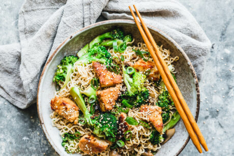 Bami Goreng mit Brokkoli & Tempeh