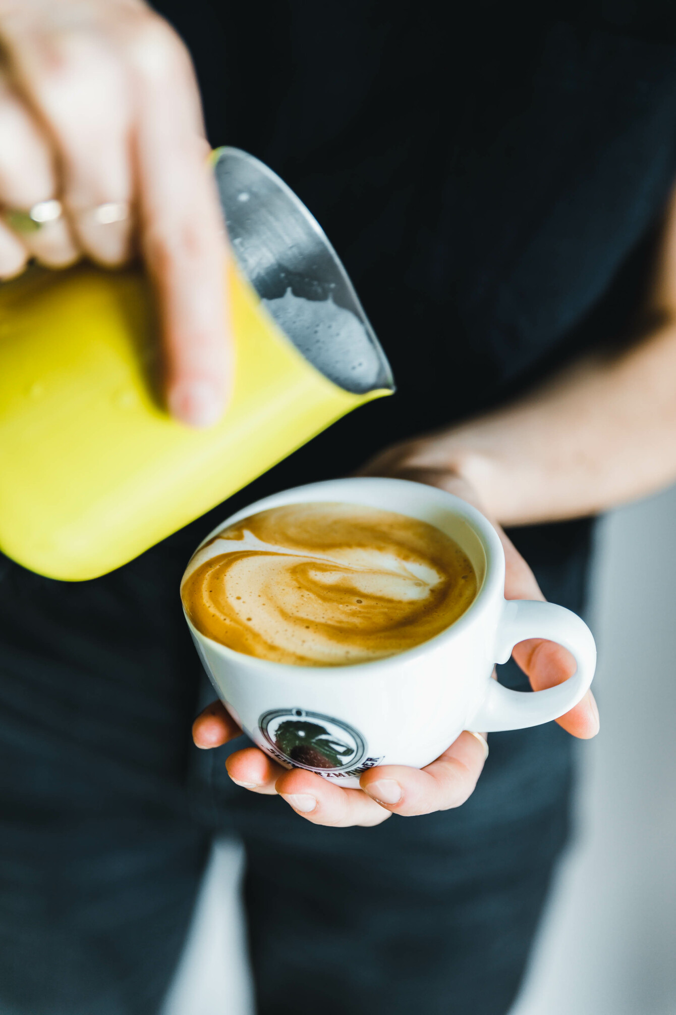 Perfekter, veganer Milchschaum für Cappuccino, Caffé Latte & Co.