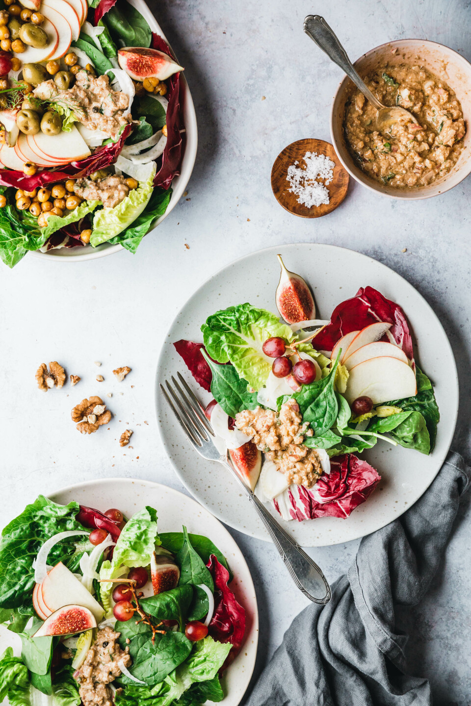 Herbstsalat mit Next Level Walnuss-Miso-Dressing