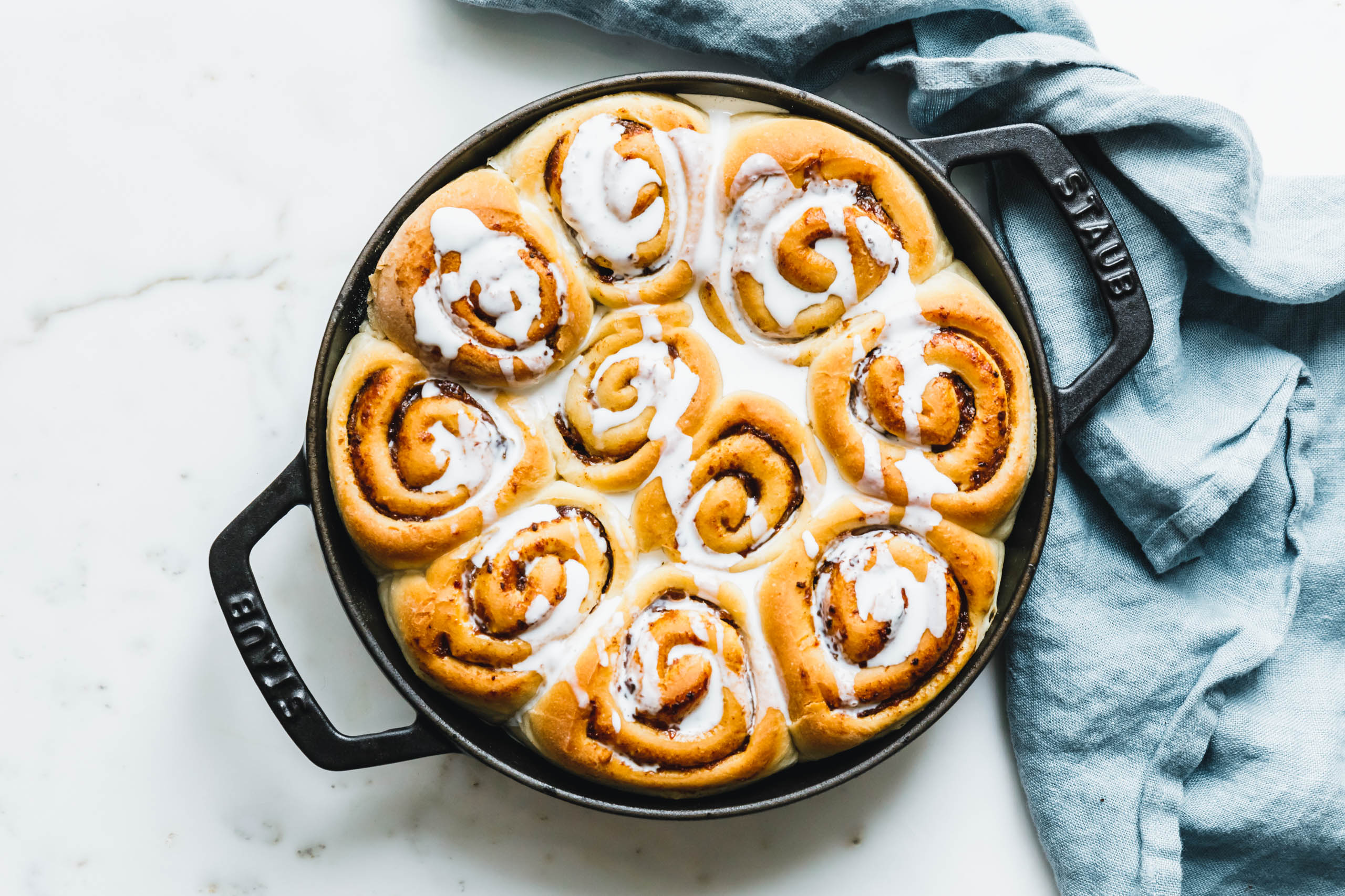 Kanelbullar – schwedische Zimtschnecken mit Pumpkin Spice