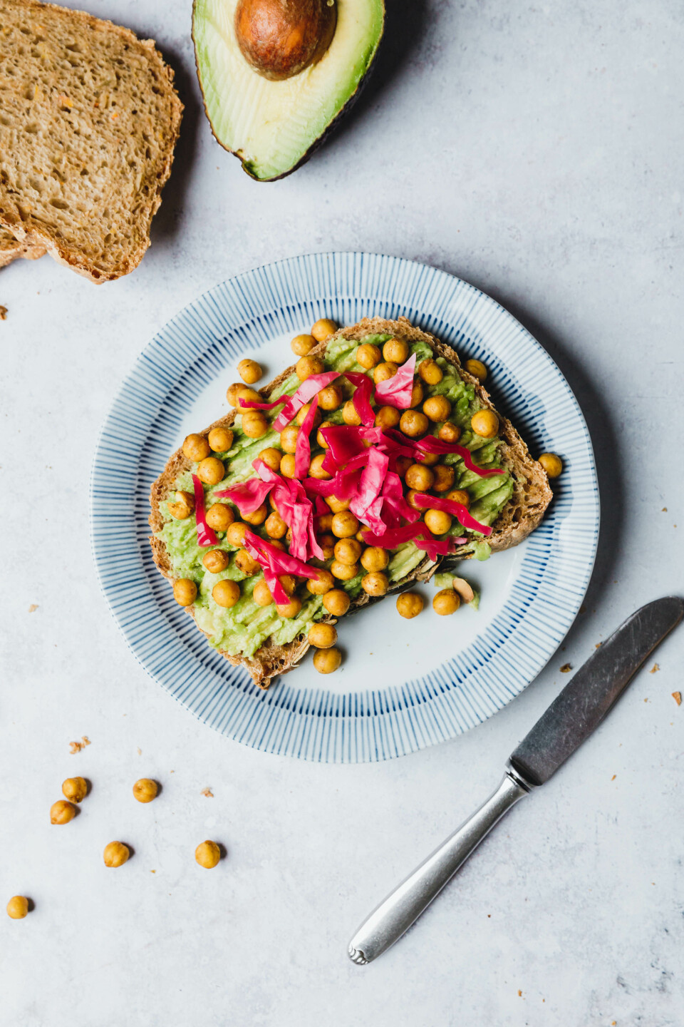Sauerteig-Zwiebelbrot mit Kürbis