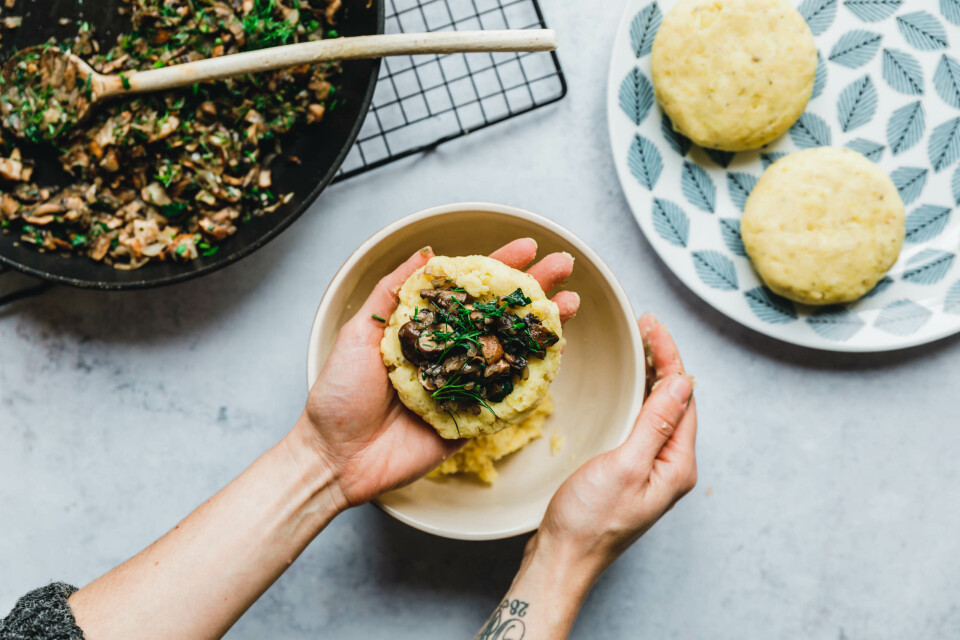 Knusprige Potato Cakes mit Pilzfüllung & frischem Dill