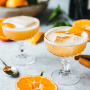 Veganer Gin Sour mit Mandarine & Zimt