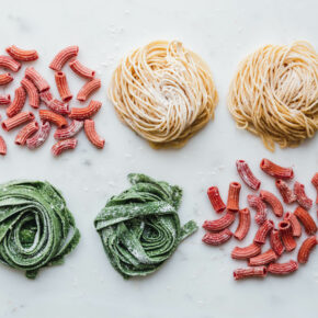 Vegane Pasta aus dem PastamakerVegane Pasta aus dem Pastamaker
