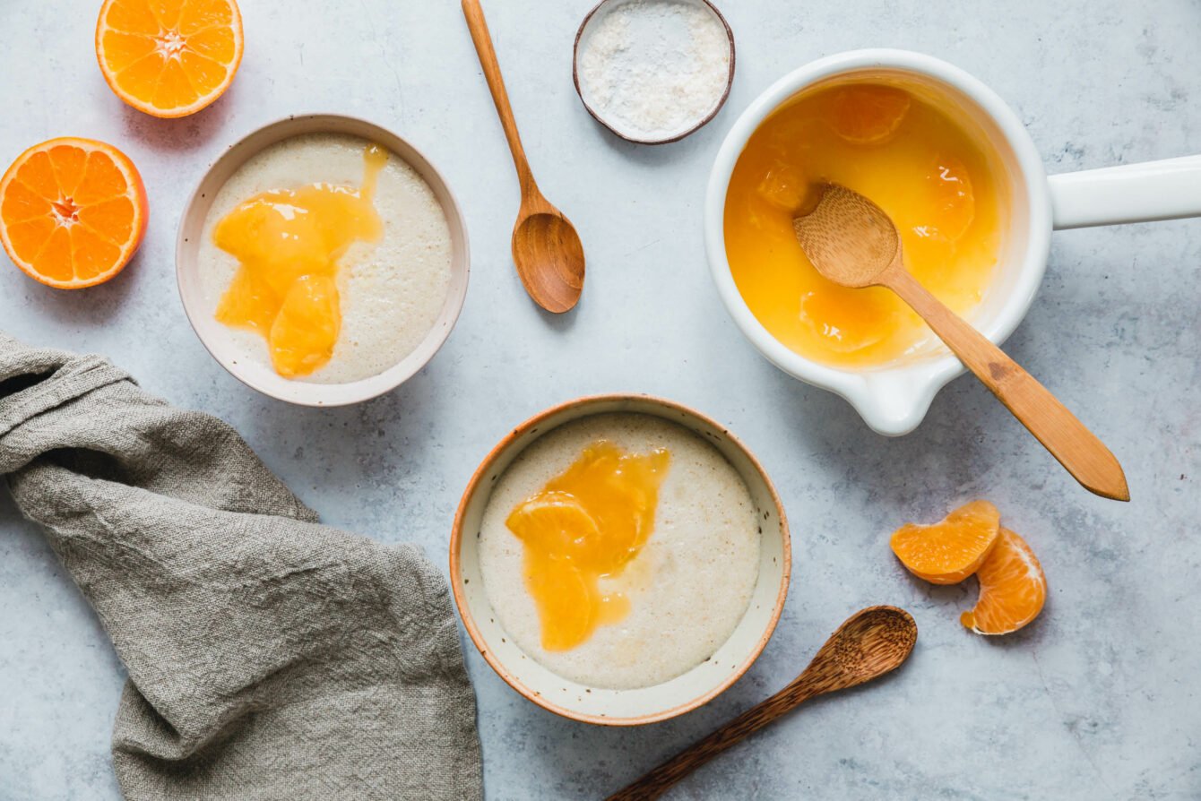 Grießbrei mit Mandarinensauce